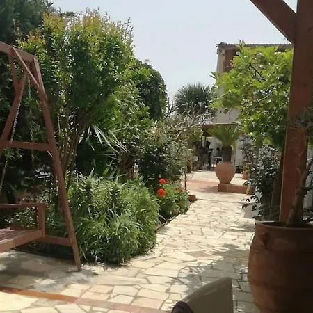 Dom wakacyjny Modern One Bedroom Beachside *