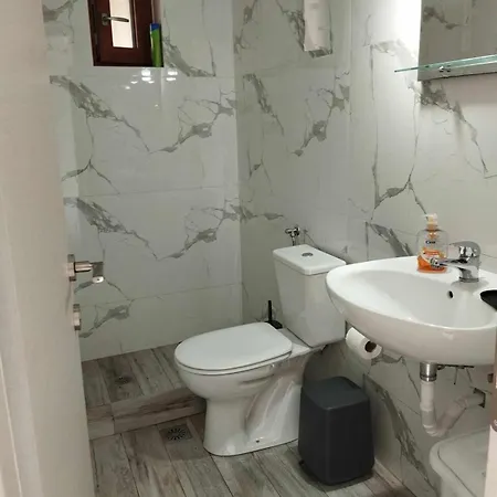 Modern One Bedroom Beachside Dom wakacyjny Hersonissos (Crete)